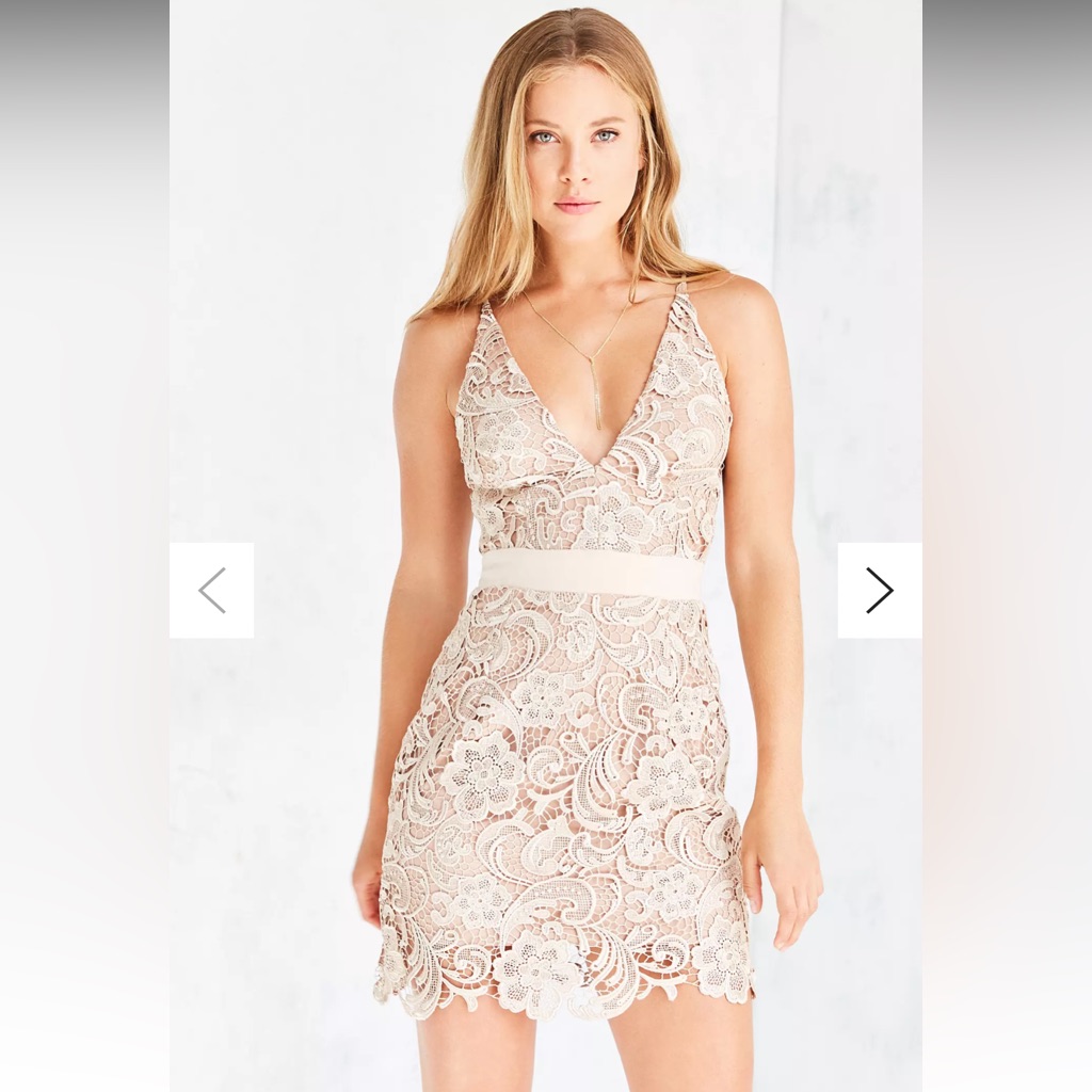 Nwt Dress The Population Ava Lace Dress